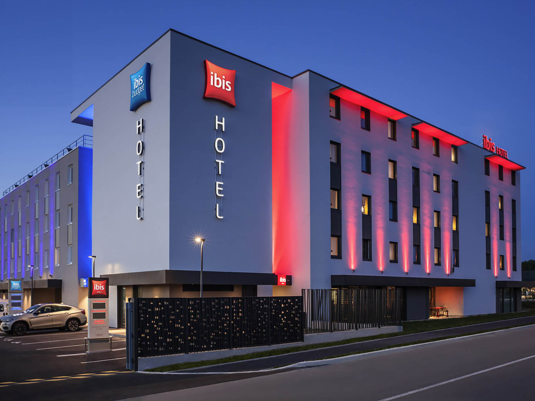 IBIS Hotel